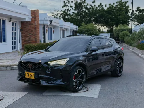 CUPRA Formentor 2023  27.500 km  Excelente estado  Modificaciones