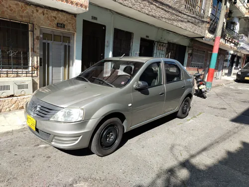 Renault Logan Familier