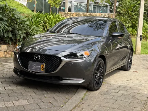 MAZDA 2 TOURING CARBON EDITION 2023