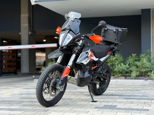 KTM ADVENTURE 790 R 2019