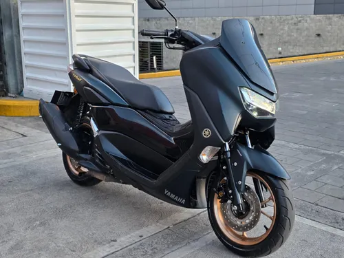 YAMAHA N MAX CONNECT