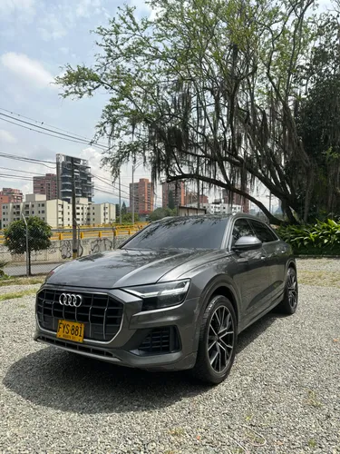 Audi Q8 55 TFSI Quattro Progressive MHEV HÍBRIDO 2019