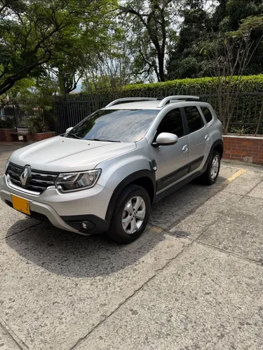 Renault Duster TCe transmisión automática 2022