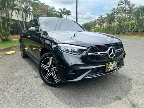 MERCEDES BENZ GLC 300 2025 HÍBRIDA