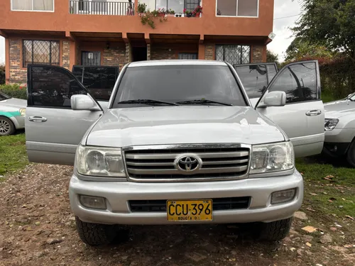 TOYOTA LAND CRUISER 100 4.7 2007