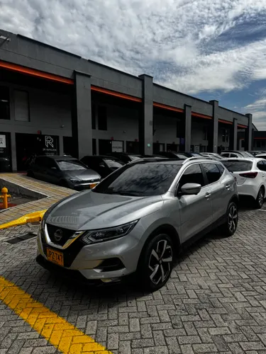 NISSAN QASHQAI EXCLUSIVE 4x4 2022