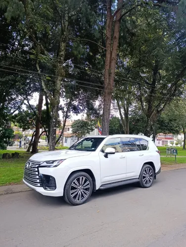 LEXUS LX700 h Luxury 2026 0 km