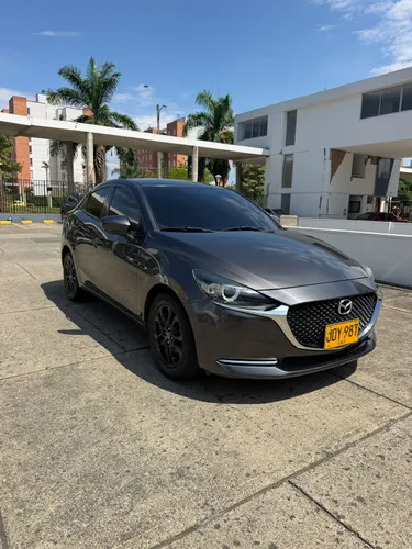 Mazda 2 Sedán Grand Touring LX