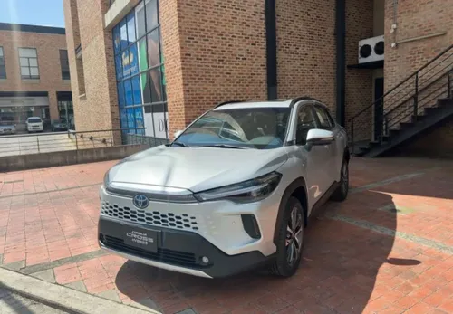 Toyota Corolla Cross Seg híbrido 2027 0kms Entrega inmediata