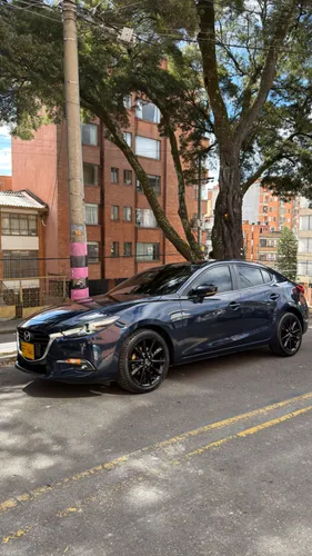 MAZDA 3 GRAND TOURING LX 2.0 SEDÁN - MODELO 2018