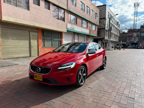 Volvo V40 T4 R-design