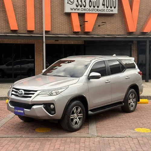 Toyota Fortuner SW4 2.7 4x2 2018