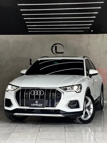 Audi Q3 35 TFSI Ambition