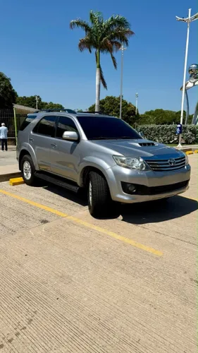 Toyota Fortuner 4x4 2016