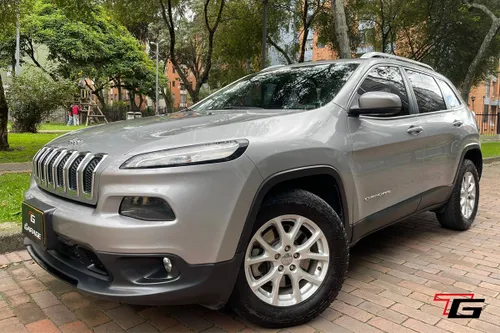 JEEP CHEROKEE LONGITUDE 3.6 AT 2016