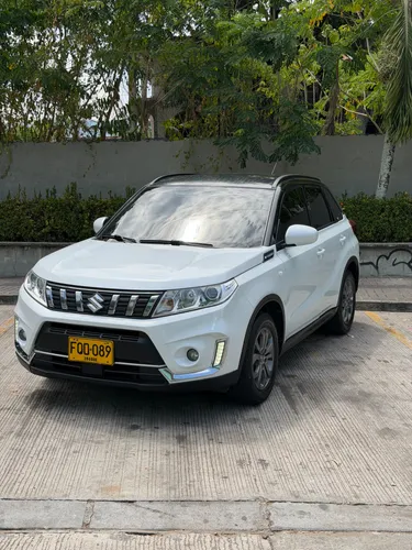 Suzuki Vitara Live 2020