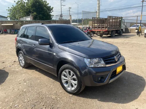Suzuki grand vitara 2017
