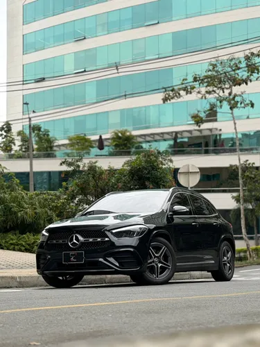 MERCEDES BENZ GLA250 4Matic AMG LINE MHEV 2.0cc turbo