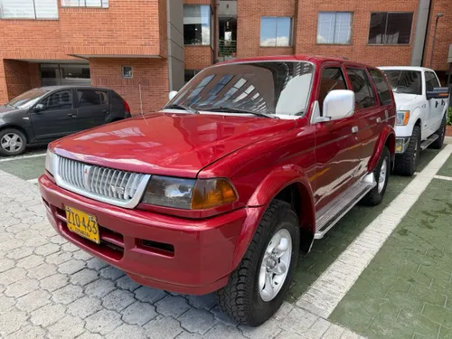 Mitsubishi Nativa 1998 4x4 mecánica