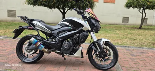 Dominar D 400  com vários extras