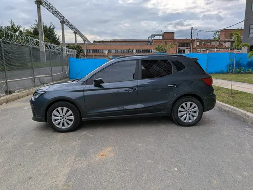 Seat arona reference 2023 único dueo perfecto estado