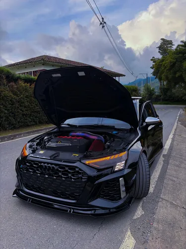 AUDI RS3 8Y
