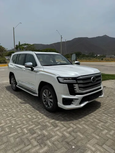 Toyota Land Cruiser 300 VXR 2026 3.3 Diésel 2026