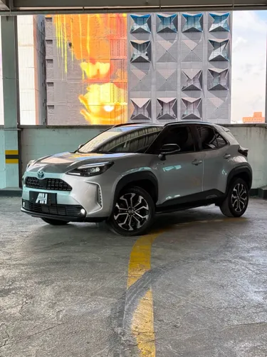 TOYOTA YARIS CROSS XLS 2023