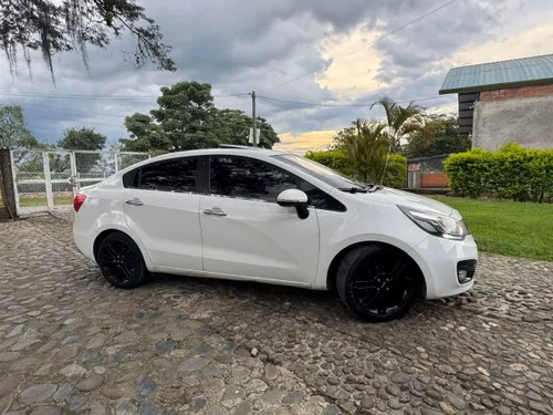 Kia  RIO