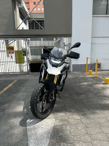 Vendo BMW GS310 2021