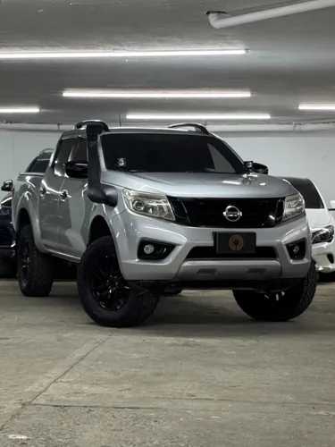 Nissan Frontier LE Diésel 2016