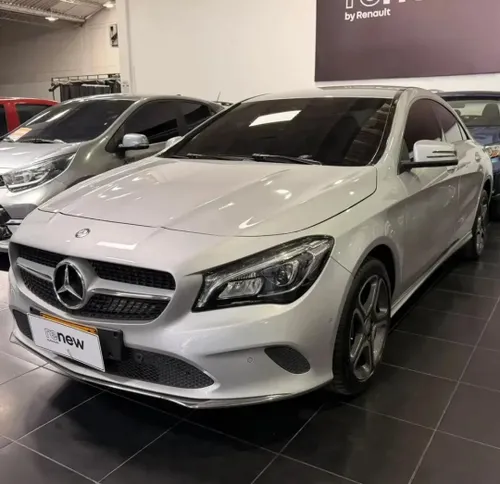 Mercedes Benz CLA180 Essential 2017