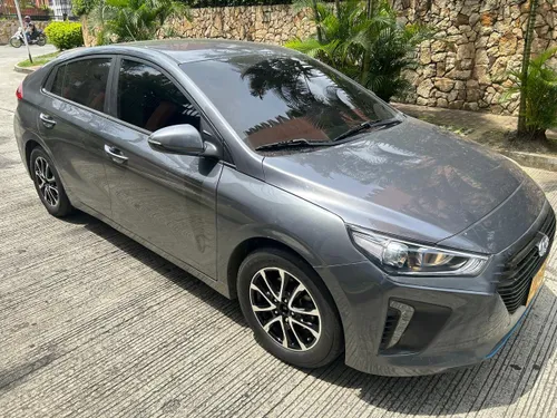 HYUNDAI IONIQ HÍBRIDO 2019