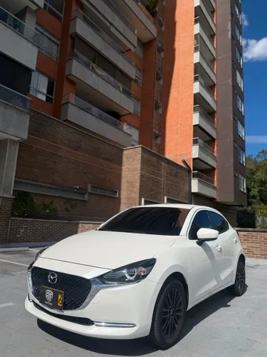 Mazda 2 Grand Touring LX