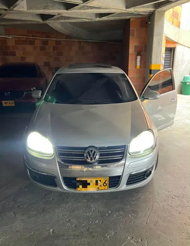 Volkswagen Bora 2.5 2007 Automático