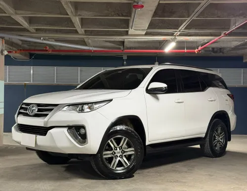 Toyota Fortuner Diesel 2.4 2019