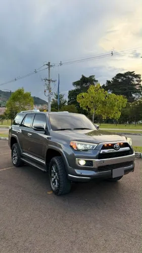 Toyota 4Runner Version Limited