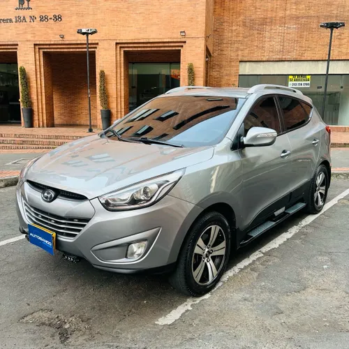 HYUNDAI TUCSON IX 35 2.0L MT 2000CC 4X2 2AB