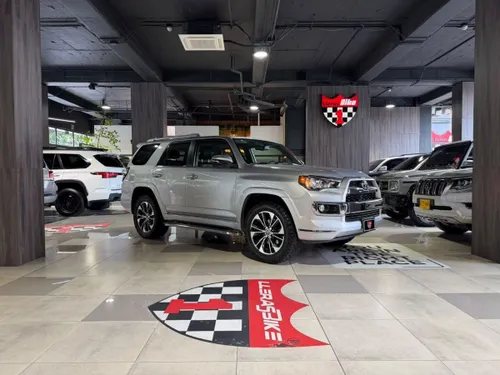 TOYOTA 4RUNNER LIMITED