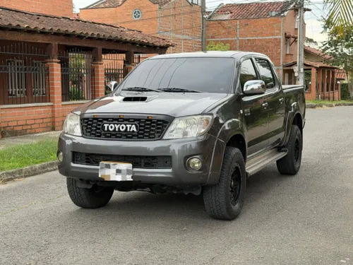 Toyota Hilux Vigo aut 3.0 2011