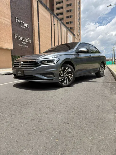Volkswagen Jetta Sportline Beats 2019