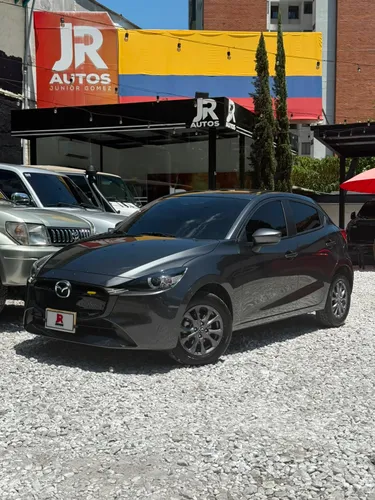 MAZDA 2 GRAND TOURING 2027