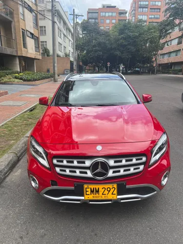 MERCEDES BENZ GLA 2018 16 TURBO  EXCELENTE ESTADO