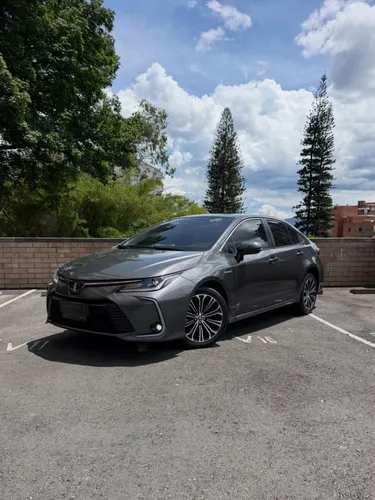 TOYOTA COROLLA SEG HÍBRIDO 2023