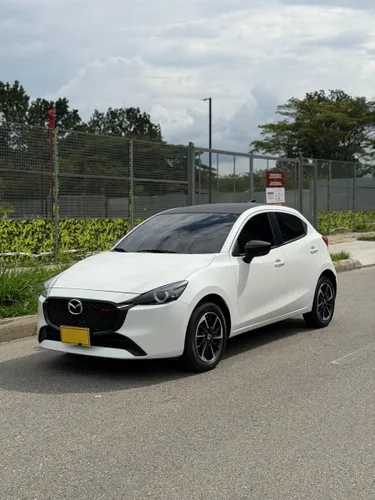 Mazda 2 Grand Touring LX 2026 2.0
