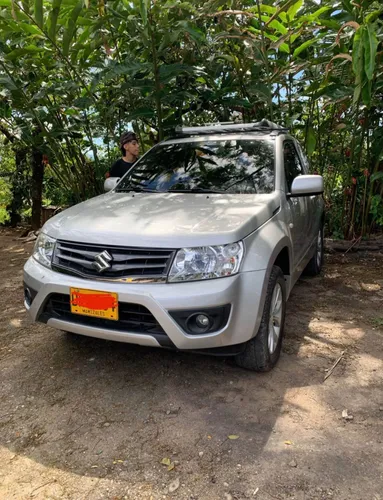Suzuki Grand Vitara 2.4L 2014