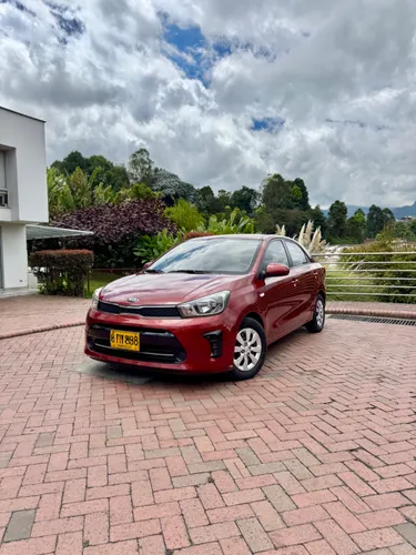 Kia Soluto Mt 1400 CC