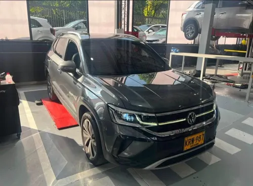 Volkswagen Taos Highline 2022