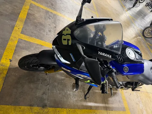 Yamaha R15 v3
