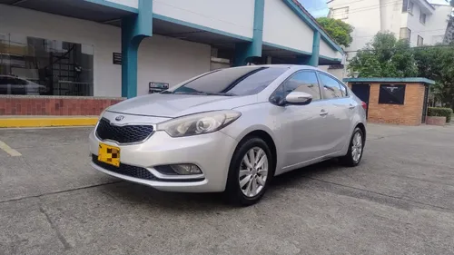 KIA CERATO PRO EX 2016